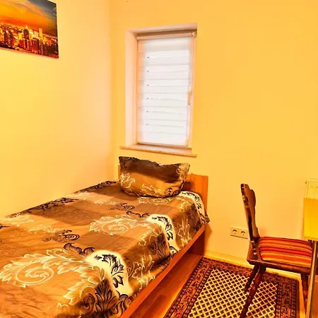 Monterzimmer Donea * Schonebeck (Saxony-Anhalt)